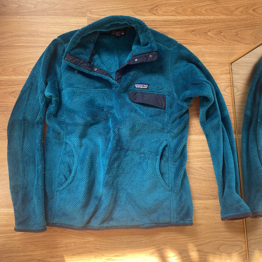 Patagonia pullover fleece !